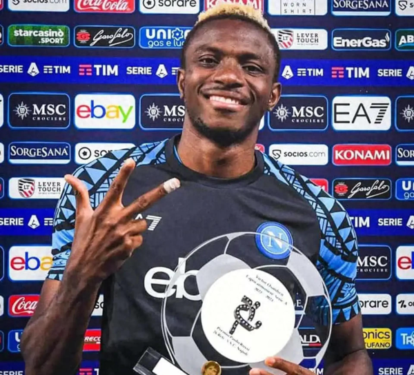 Từ Serie A Golden Boot cho đến đứa con trai bỏ hoang của một gia đình giàu có: Tại sao Osmene lại bị
