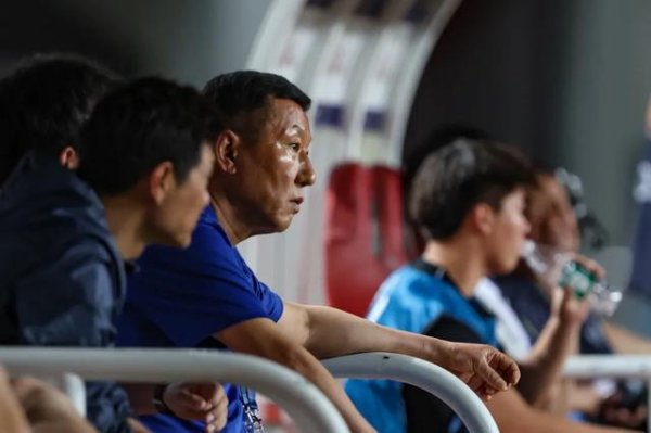Bạn có thay đổi huấn luyện viên của bạn? Làm thế nào để trở nên trẻ hơn? Trong khoảng thời gian này,
