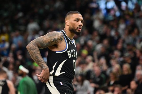 Oaklander s Brave: The Warriors cũng quan tâm đến Lillard, người sắp trở thành đại lý miễn phí
